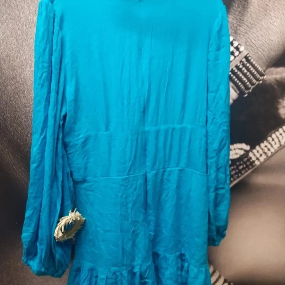 Missguided Blue Backless Dress - Picture 2 of 4
